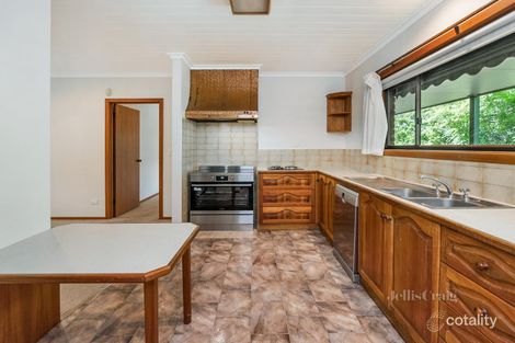 Property photo of 12 Peter Godden Drive Woodend VIC 3442