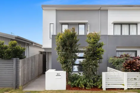 24 Serenity St, South Ripley, QLD 4306