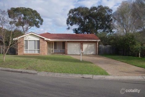 11 Exbury Ct, Wattle Grove, NSW 2173