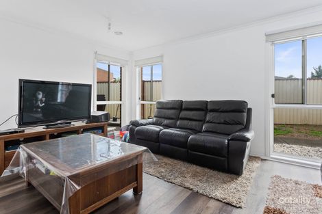 Property photo of 1 Oak Court Gowanbrae VIC 3043