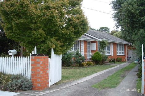 4 Maidstone Ave, Burwood East, VIC 3151