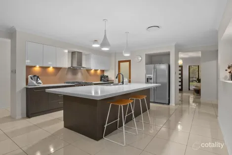 Property photo of 1 Renehan Place Augustine Heights QLD 4300