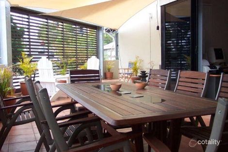 Property photo of 4/8 Cambridge Street Bulimba QLD 4171