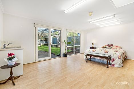 Property photo of 3 Scotsburn Avenue Oakleigh South VIC 3167
