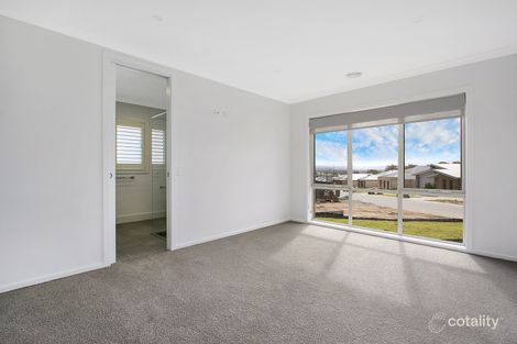 Property photo of 32 Jensen Crescent Wodonga VIC 3690