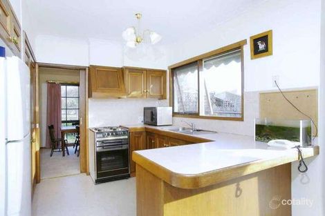 Property photo of 17 Longueville Lane Grovedale VIC 3216