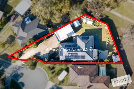 Property photo of 5 Patio Court Narre Warren VIC 3805