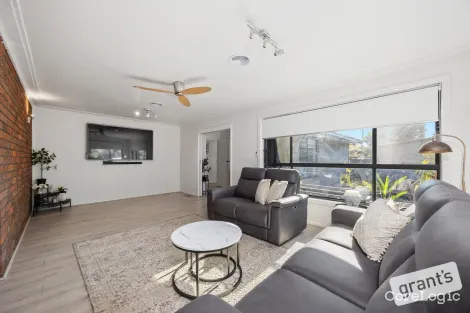 Property photo of 5 Patio Court Narre Warren VIC 3805