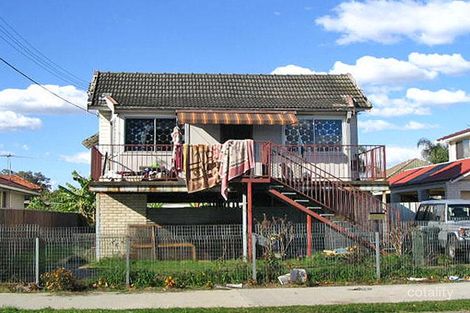 12 Moore St, Canley Vale, NSW 2166