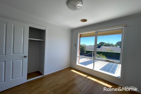 Property photo of 23 Almands Avenue Roxburgh Park VIC 3064