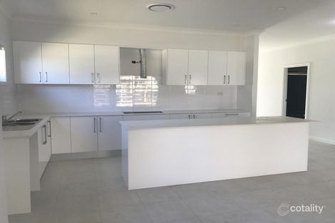 Property photo of 31 Masters Circuit Colebee NSW 2761