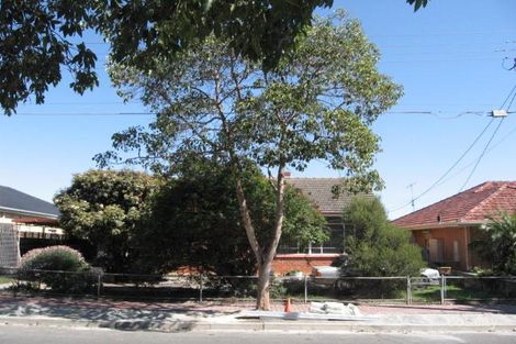 8 Martin St, Glynde, SA 5070