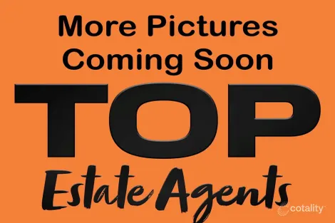 Property photo of 42 Shearjoy Loop Clyde North VIC 3978