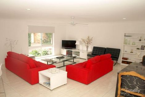 Property photo of 5/48 Billington Street Labrador QLD 4215