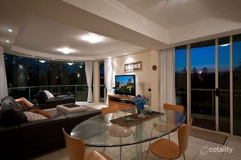 Property photo of 1 Cable Street Main Beach QLD 4217