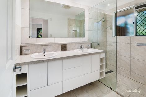 Property photo of 14 Coombe Avenue Hope Island QLD 4212