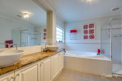 Property photo of 30 Pindara Boulevard Langwarrin VIC 3910