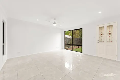 Property photo of 7 Muscovy Place Forest Lake QLD 4078