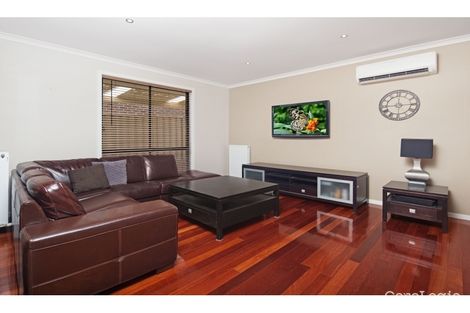 Property photo of 22 Forest Glade Way Caroline Springs VIC 3023