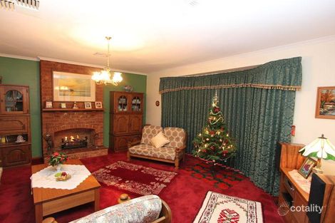 14 Pimmys Ct, Skye, VIC 3977