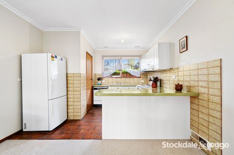 Property photo of 1 Field Court Morwell VIC 3840