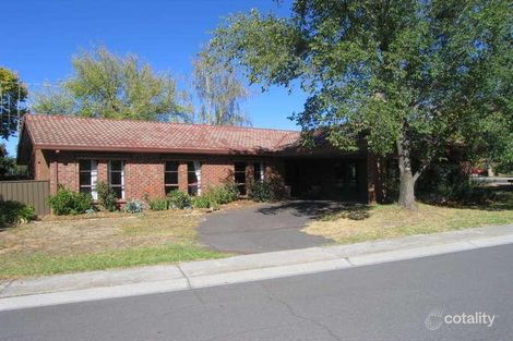 17 Houlahan St, Kennington, VIC 3550