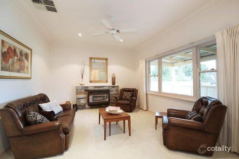 Property photo of 10 Hull Street Bentleigh East VIC 3165