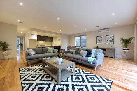 Property photo of 6 Wilgul Way Mornington VIC 3931