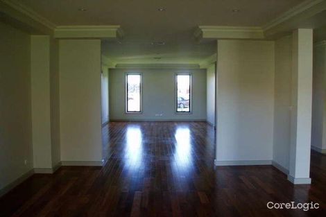 Property photo of 1 Dunstall Gardens Caroline Springs VIC 3023