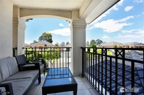 Property photo of 42 Damien Drive Parklea NSW 2768