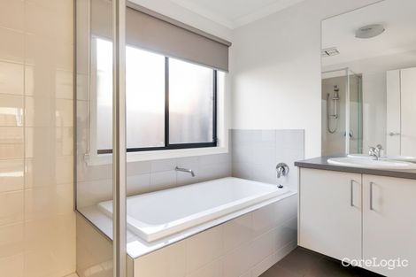 Property photo of 29 Smile Crescent Wyndham Vale VIC 3024