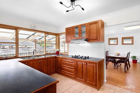 Property photo of 2 Henry Lawson Drive Lynbrook VIC 3975