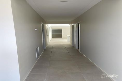 Property photo of 43 Riversdale Boulevard Weir Views VIC 3338