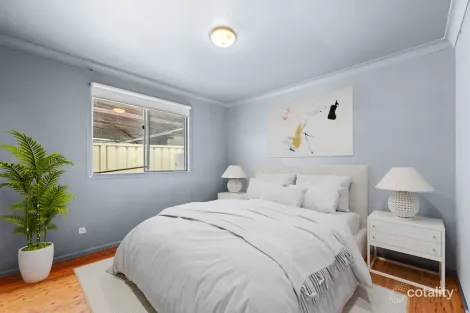 Property photo of 10 Endeavour Road Georges Hall NSW 2198