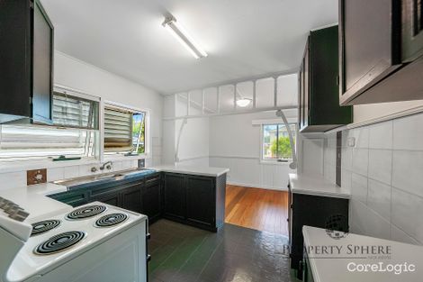 Property photo of 19 Reynolds Avenue Labrador QLD 4215