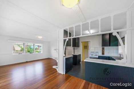 Property photo of 19 Reynolds Avenue Labrador QLD 4215