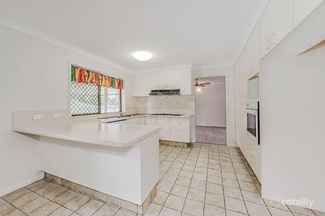 Property photo of 14 Marydale Court Carindale QLD 4152