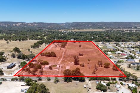 Property photo of 52 Walker Road Serpentine WA 6125