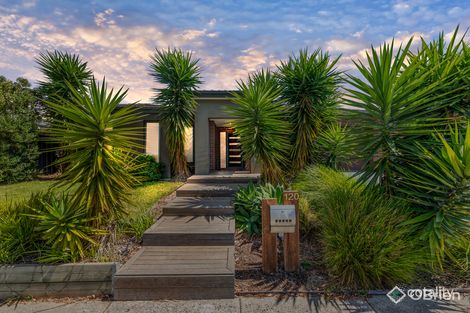 120 Selandra Bvd, Clyde North, VIC 3978