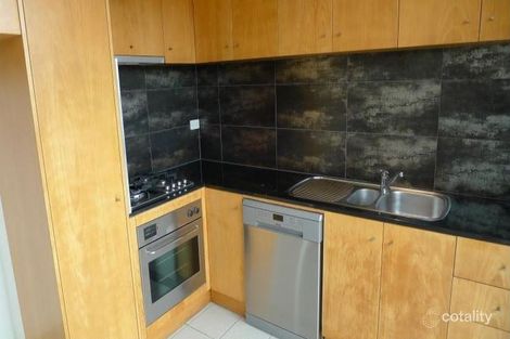 Property photo of 6/87 Marine Parade Elwood VIC 3184