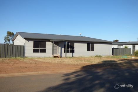 Property photo of 4 Benjamin Road Poonindie SA 5607