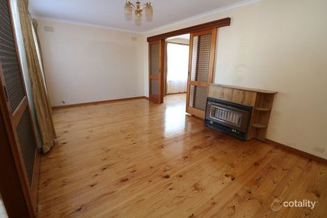 Property photo of 40 Tintinara Crescent Belmont VIC 3216