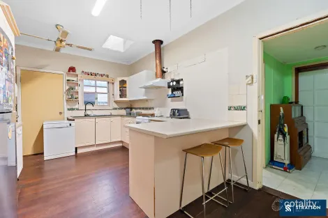 Property photo of 67 Renou Street East Cannington WA 6107