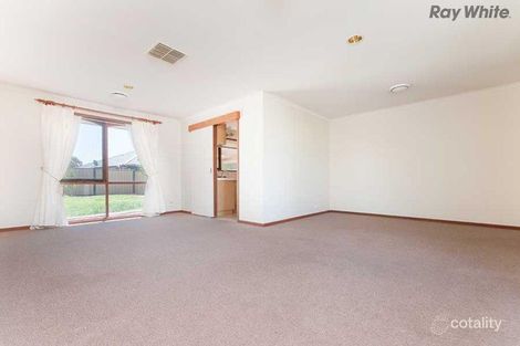 Property photo of 18 Barbary Crescent Taylors Lakes VIC 3038