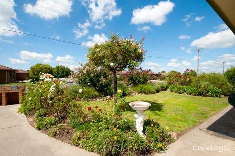 Property photo of 1/405 Ross Circuit Lavington NSW 2641