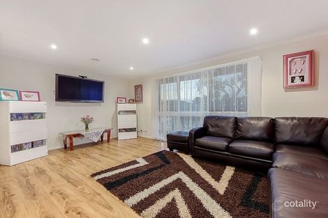 Property photo of 41 Stevenage Crescent Deer Park VIC 3023