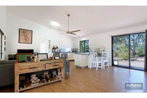 Property photo of 8 Glencoe Road Withcott QLD 4352