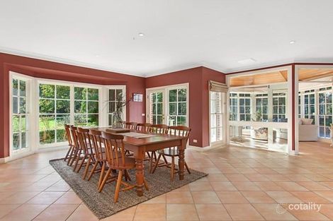 Property photo of 10 The Avenue Burradoo NSW 2576