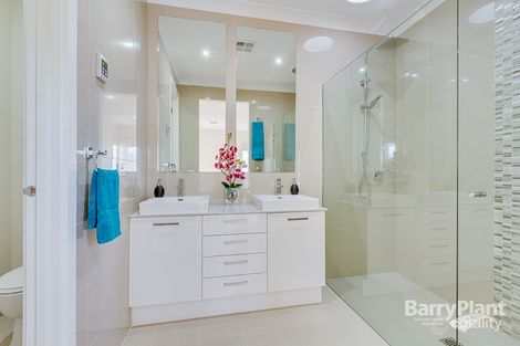 Property photo of 83 Banchory Avenue Hillside VIC 3037