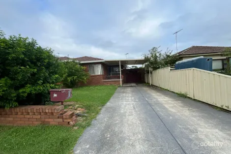 13 Senior St, Canley Vale, NSW 2166